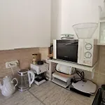 Kameleon Apartmanhaz Ev Toeltessel Apartmán *