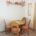 Kameleon Apartmanhaz Ev Toeltessel Apartmán Balatonszárszó