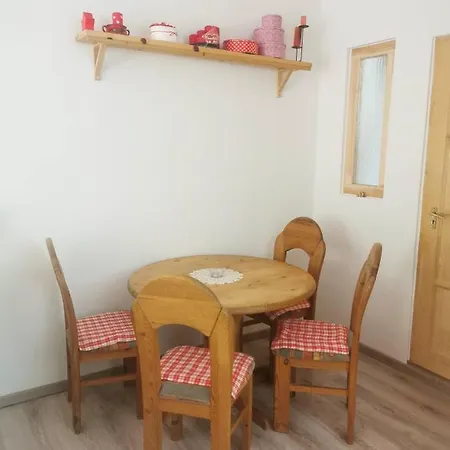 Kameleon Apartmanhaz Apartment Balatonszemes