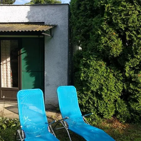 Kameleon Apartmanhaz Ev Toeltessel 公寓