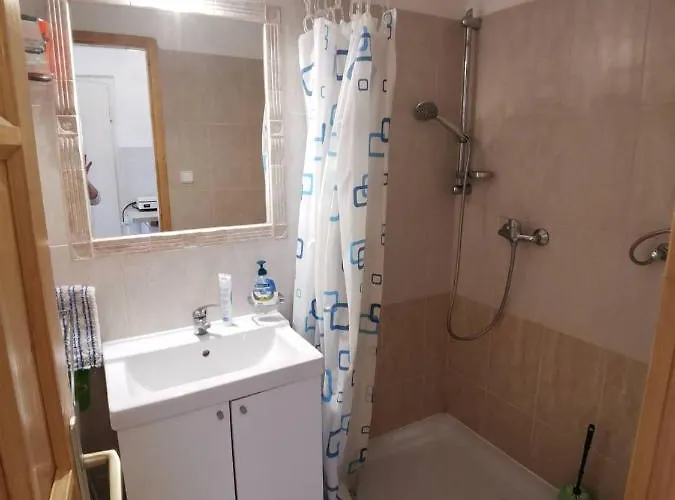 Kameleon Apartmanhaz Ev Toeltessel Lejlighed *