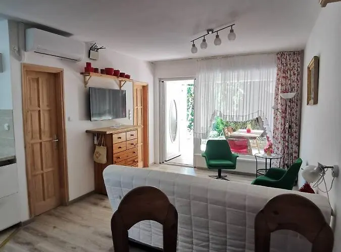 Lejlighed Kameleon Apartmanhaz Ev Toeltessel *