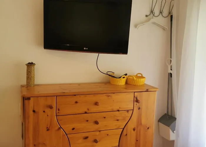 Kameleon Apartmanhaz Ev Toeltessel Lejlighed Balatonszárszó