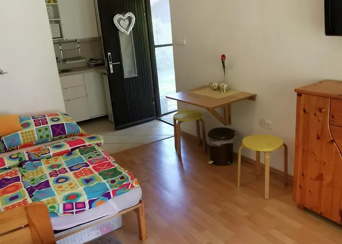Lejlighed Kameleon Apartmanhaz Ev Toeltessel *